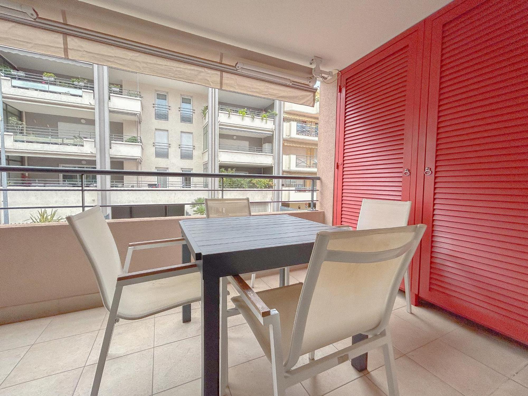 Appartement Centrale A 100 M Des Plages Rue De Provence Saint-Raphaël エクステリア 写真